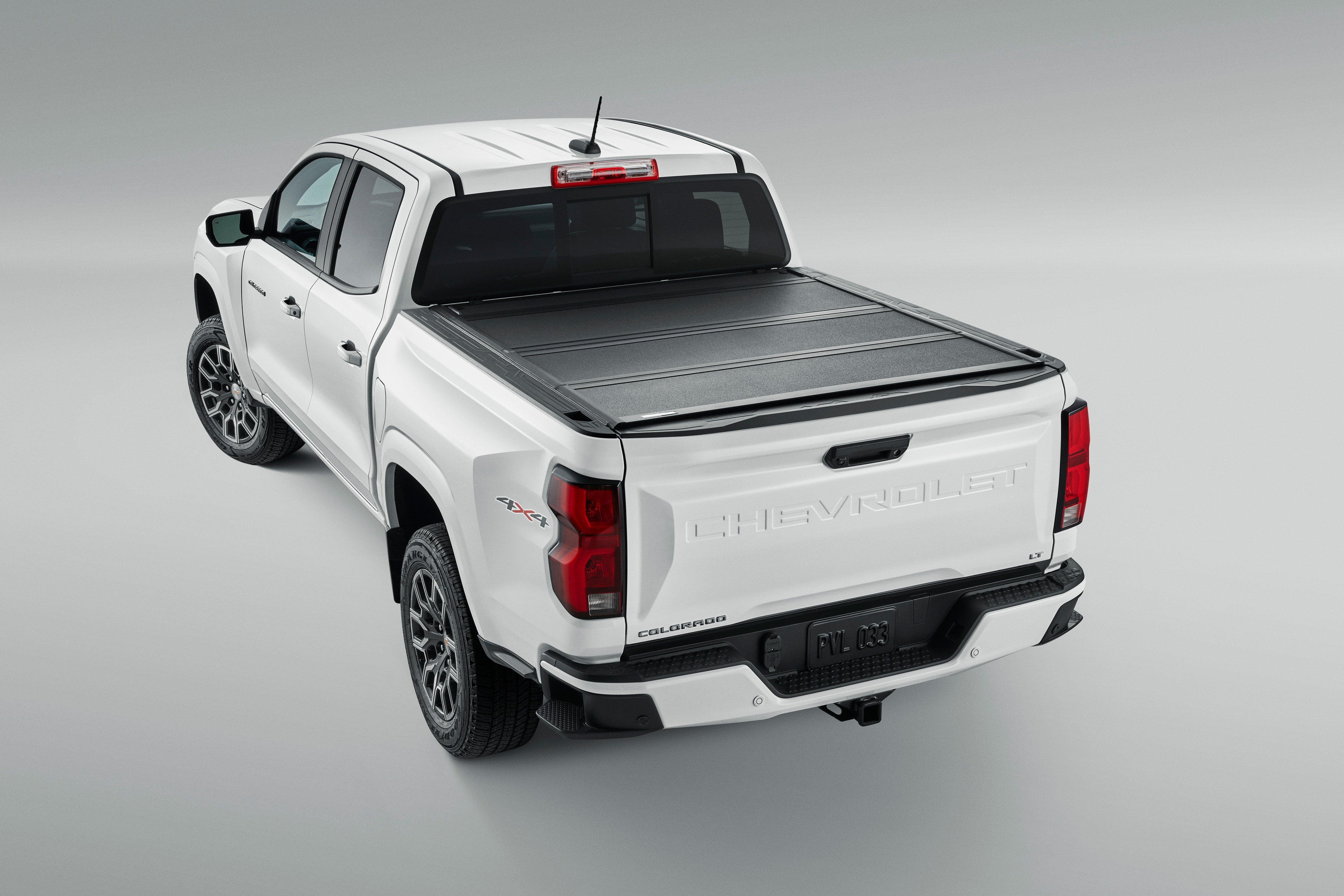 Short Bed Hard Folding Truck Bed Cover in Matte Black by Advantage® - Associated Accessories