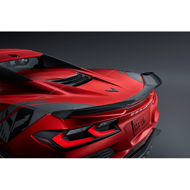 Z06 Spoiler Kit in Visible Carbon Fiber