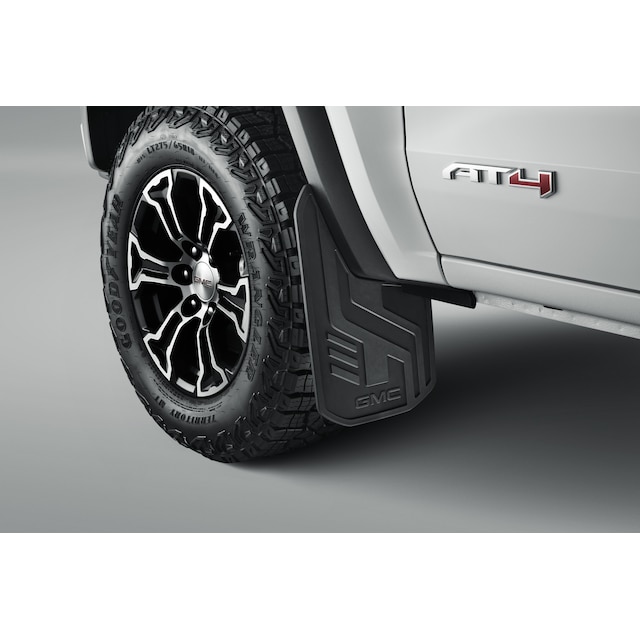 Front Flat Splash Guards in Black with GMC Logo