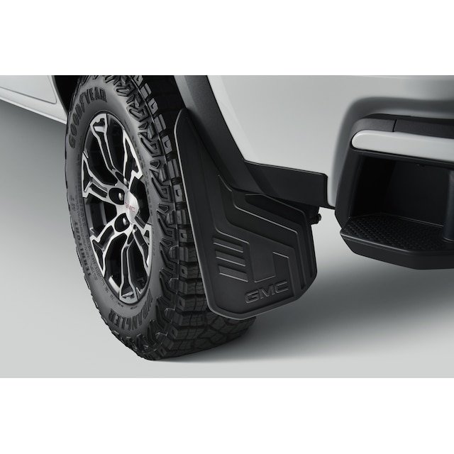 Rear Flat Splash Guards in Black with GMC Logo