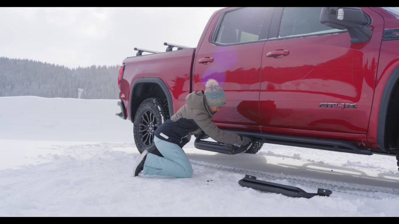 Crew Cab Rocker Protectors | 85534568 | GMC Accessories