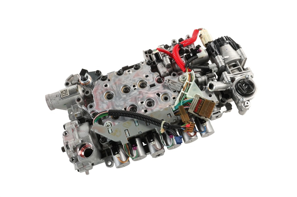 GM Genuine Parts Control Valve with Body and Valve