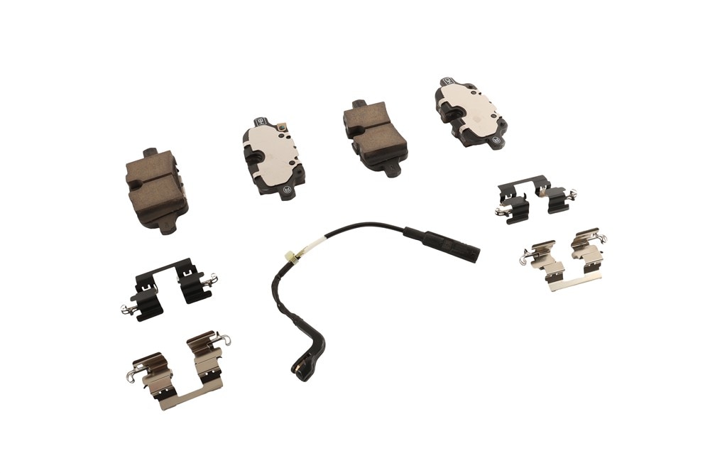 GM Genuine Parts Rear Disc Brake Pad Kit