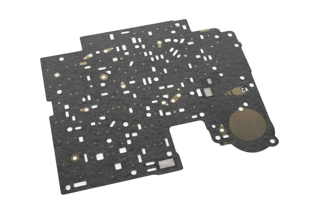 GM Genuine Parts Automatic Transmission Control Valve Body Spacer Plate with Gaskets