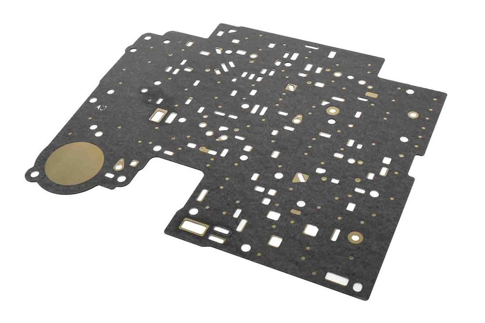 GM Genuine Parts Automatic Transmission Control Valve Body Spacer Plate with Gaskets