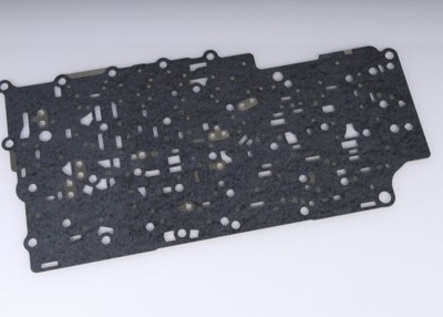 GM Genuine Parts Automatic Transmission Control Valve Body Spacer Plate with Gaskets