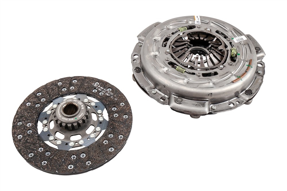 GM Genuine Parts Clutch Disc and Pressure Plate