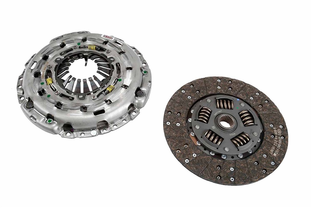 GM Genuine Parts Clutch Disc and Pressure Plate