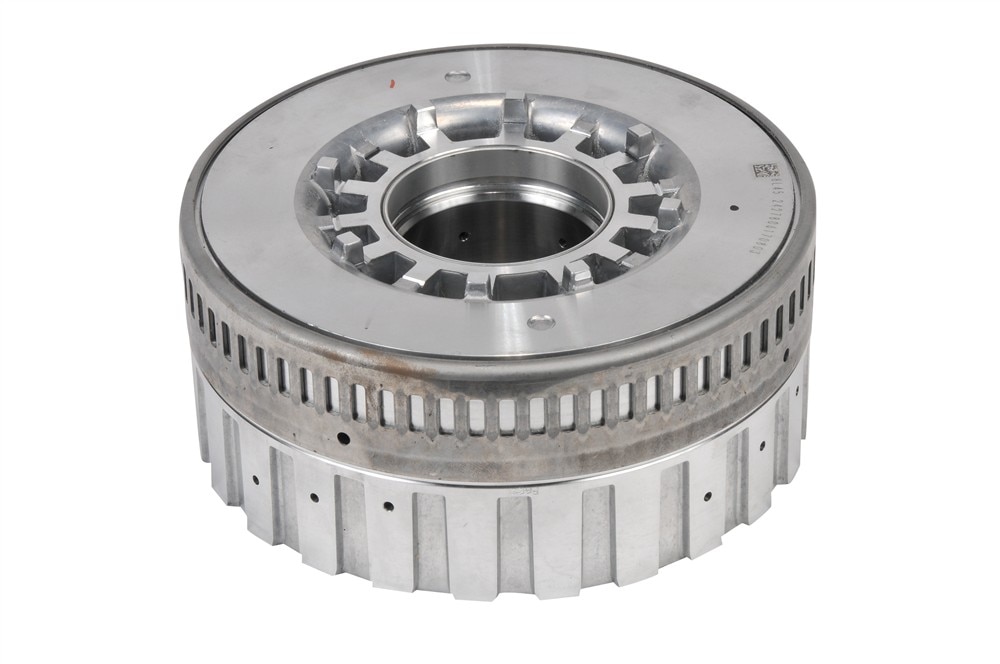GM Genuine Parts Automatic Transmission 1-3-5-6-7 Clutch Housing with Bearing