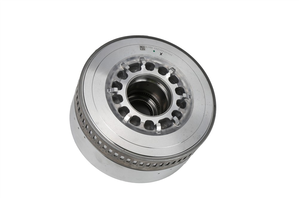 GM Genuine Parts Automatic Transmission 1-3-5-6-7 Clutch Housing with Bearing
