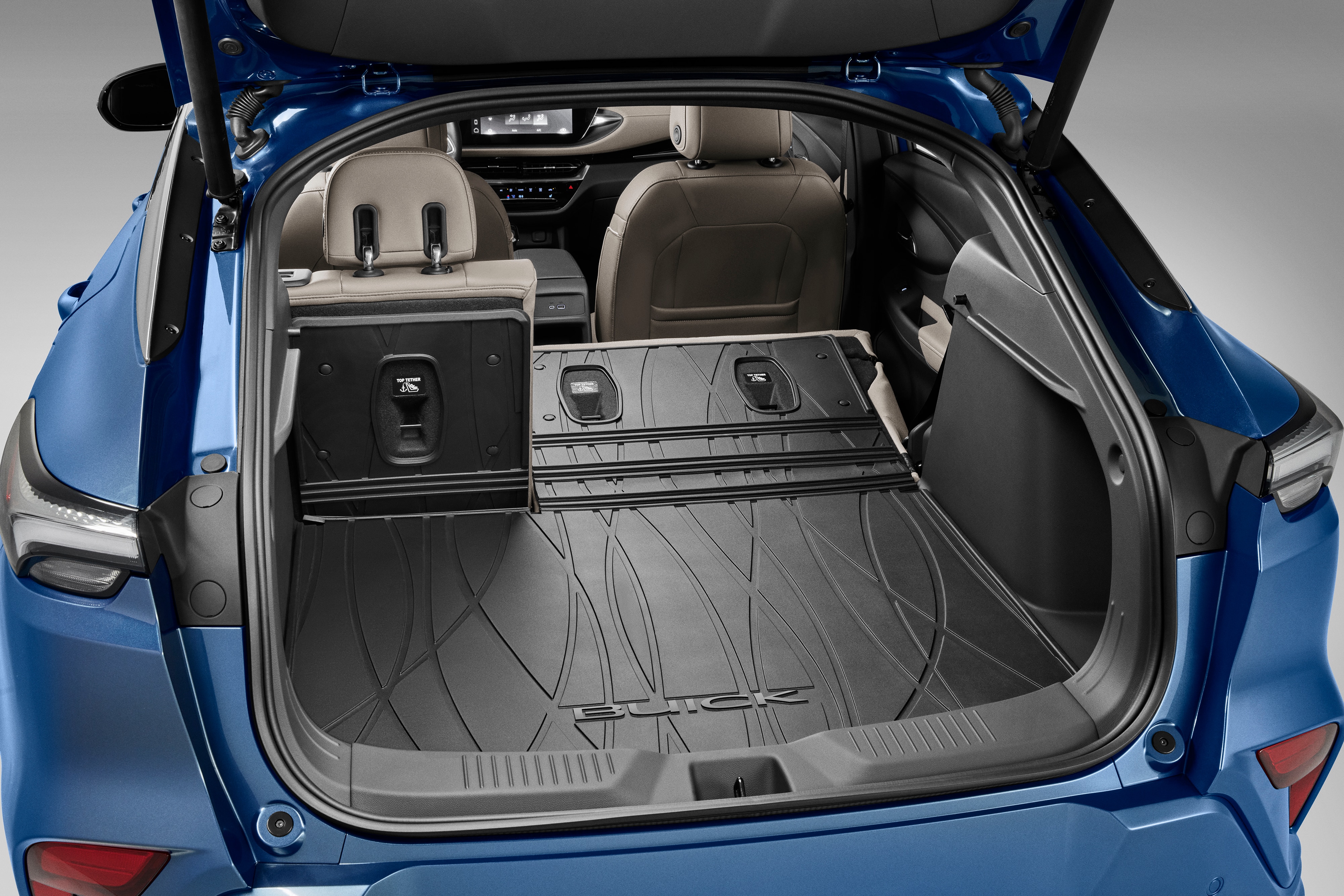 Integrated Cargo Liner in Ebony with Buick Script