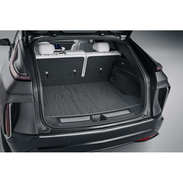 Premium Carpeted Cargo Area Mat in Noir with Cadillac Script