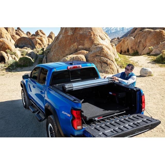 Short Bed Hard Rolling Truck Bed Cover by RealTruck Advantage® - Associated Accessories