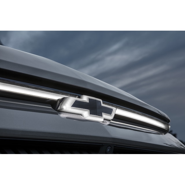 Front Illuminated Bowtie Emblem in Black (for RS Trim Level)
