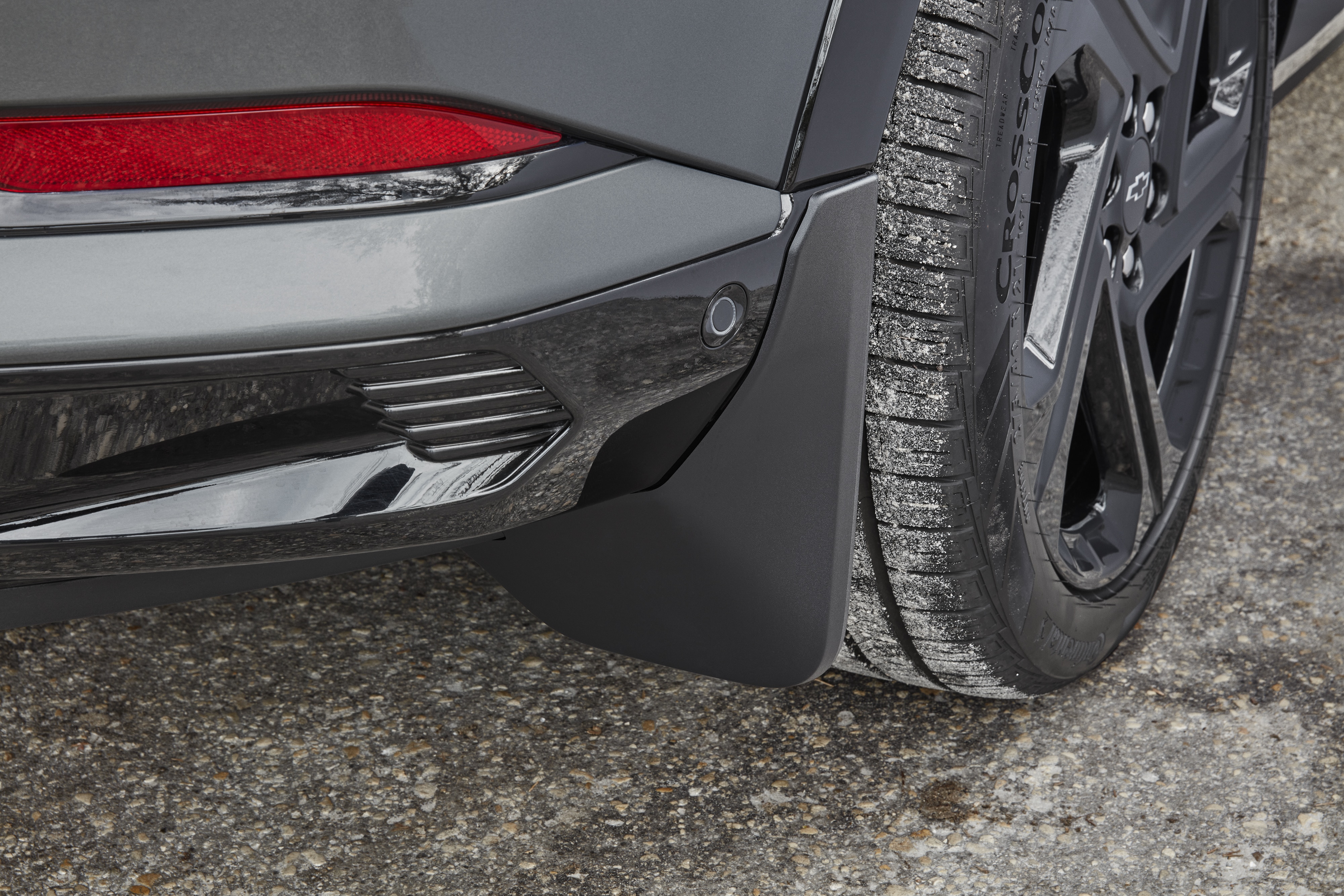 Rear Splash Guards Molded in Black (for RS Trim Level)
