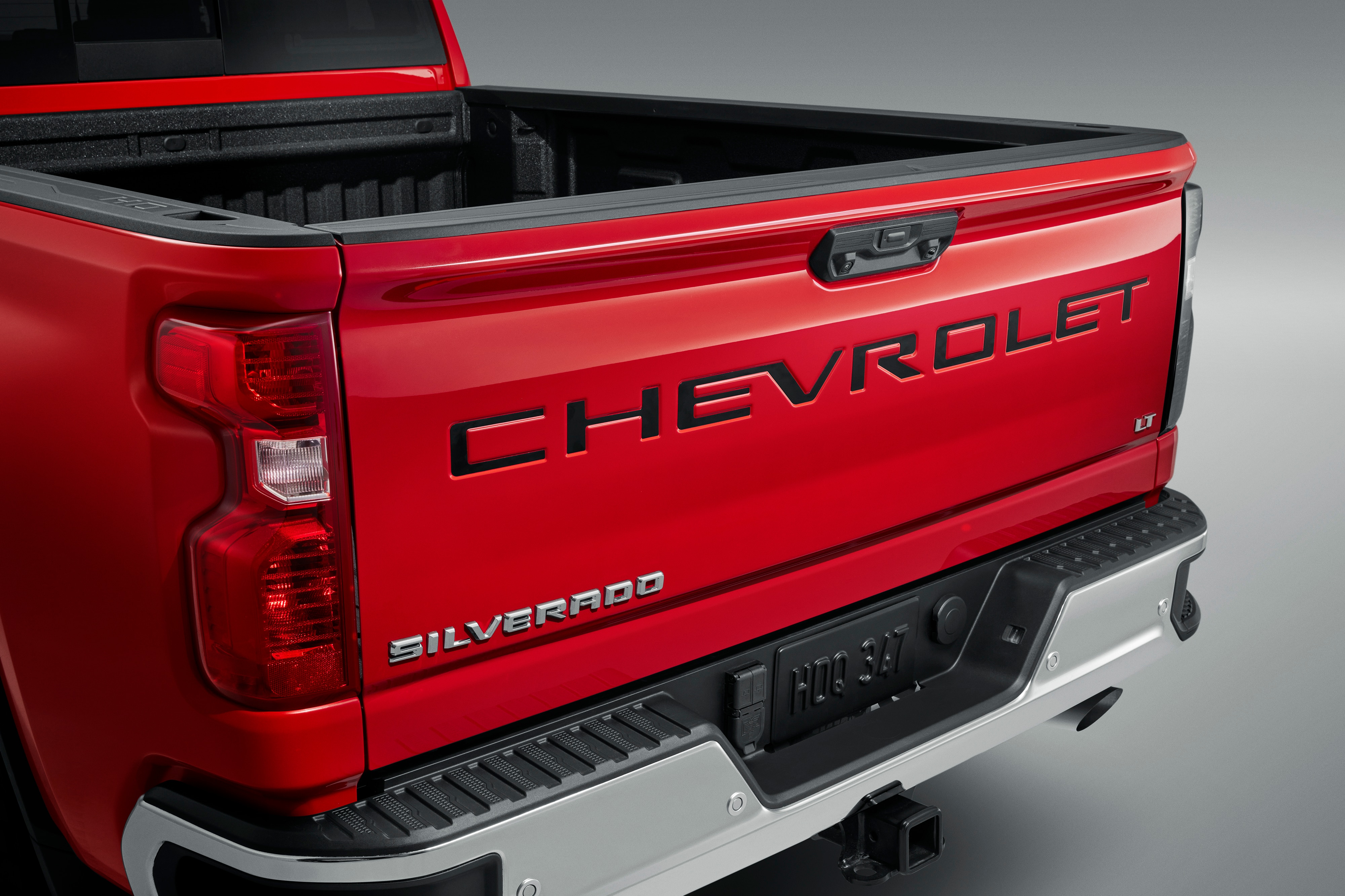 CHEVROLET Tailgate Lettering Decal in Black (for Models without Multi-Flex Tailgate)