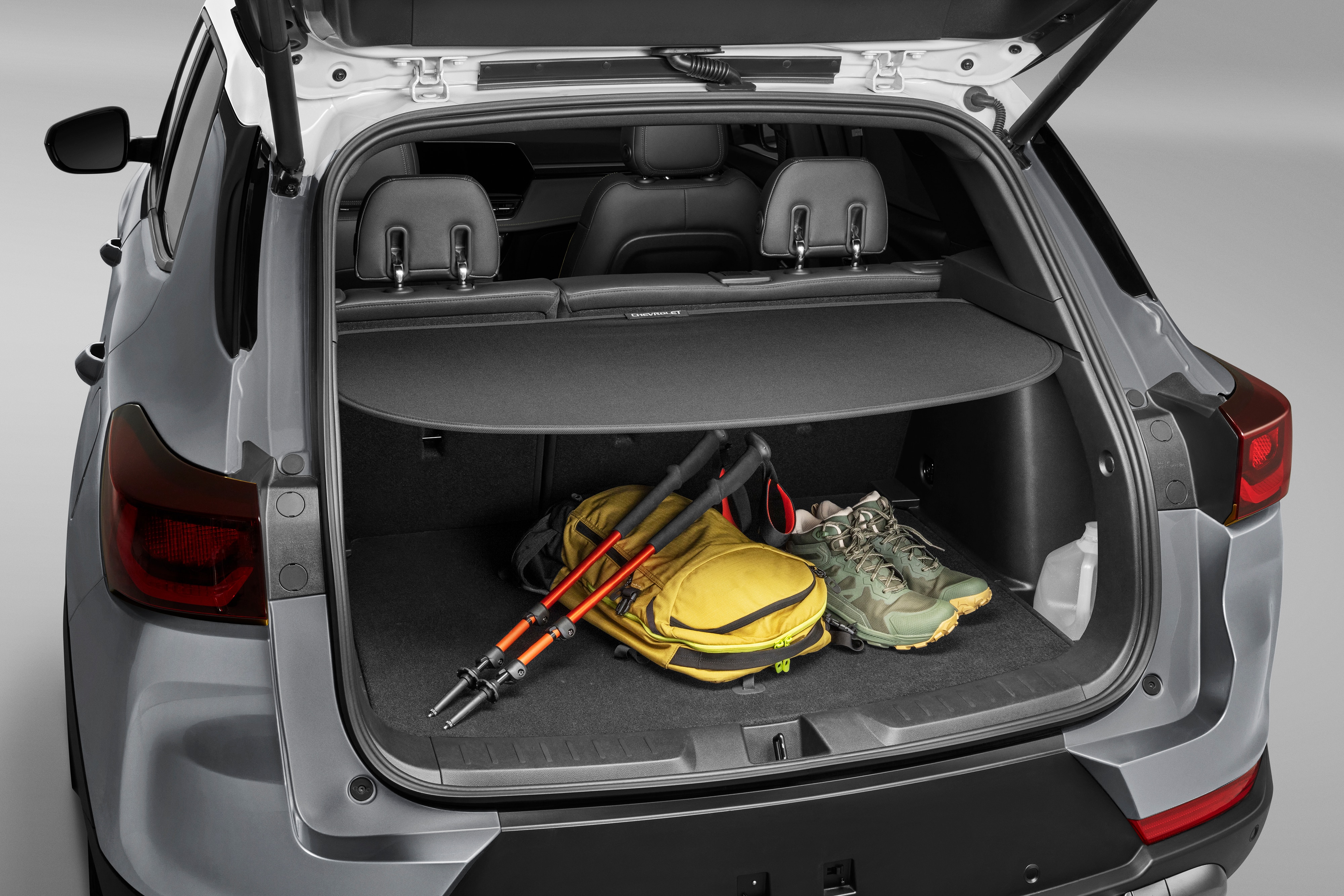 Cargo Area Shade in Black | 42747604 | Chevrolet Accessories