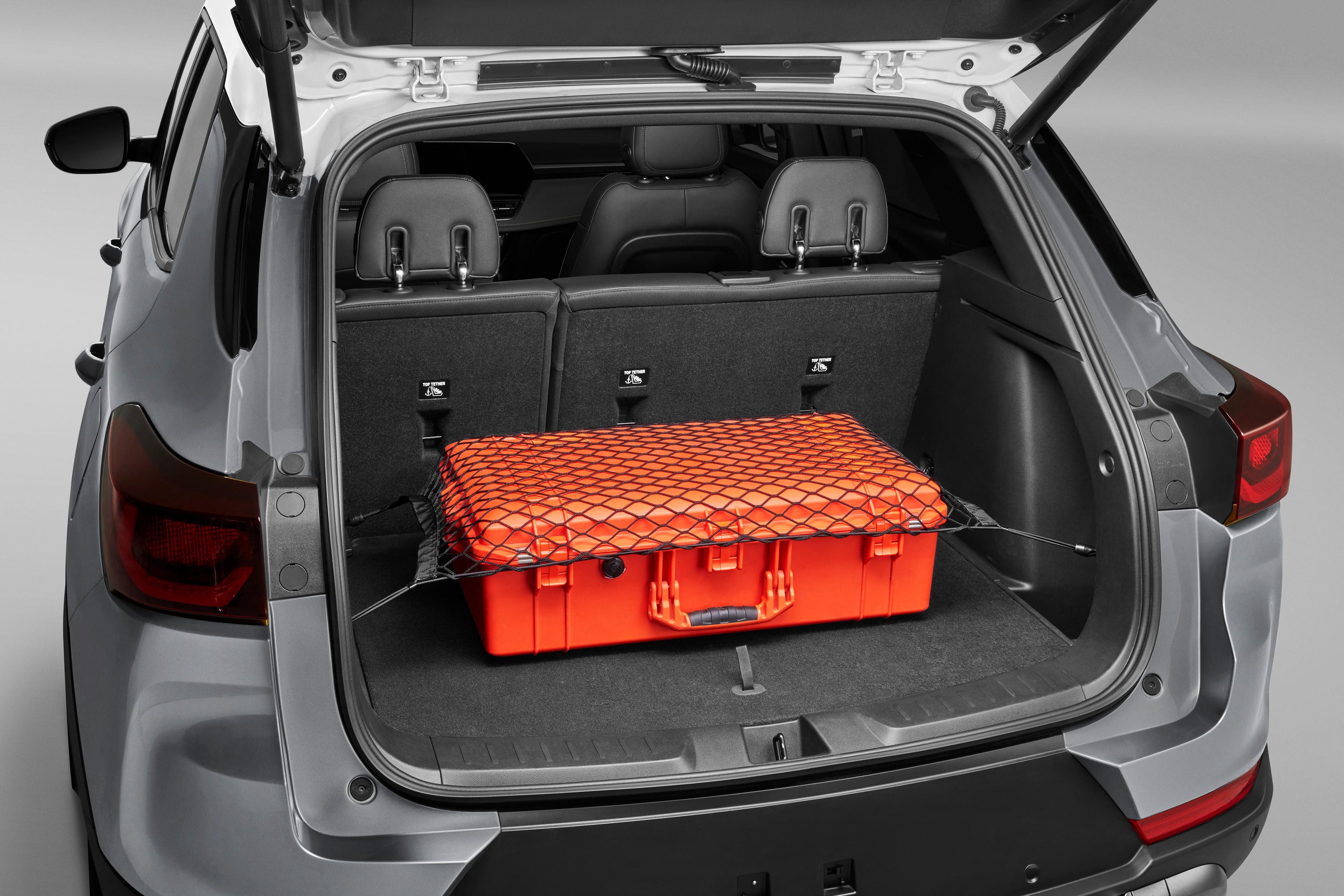 Horizontal Cargo Net | 42706288 | Chevrolet Accessories