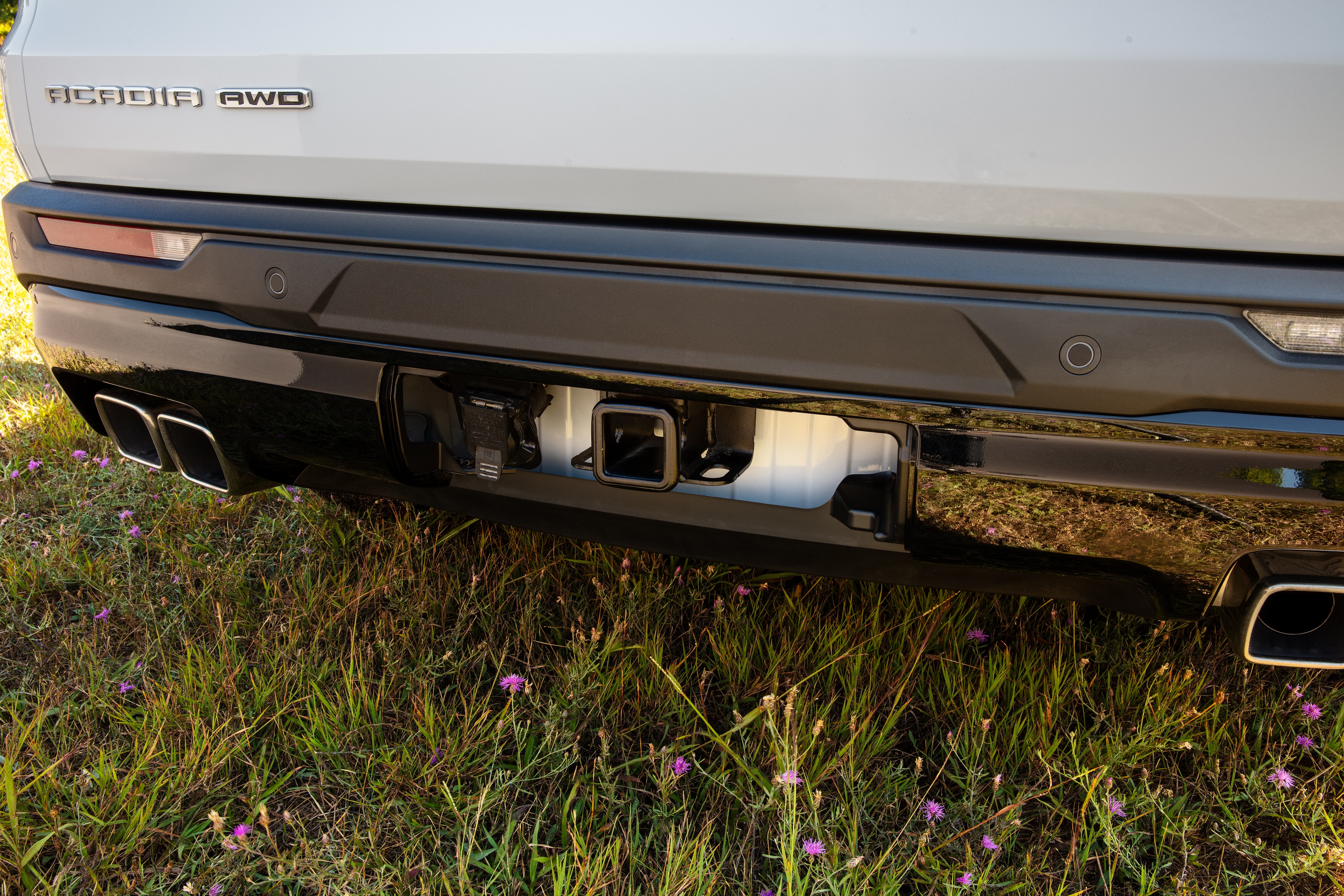 1,500-lb.-Capacity Hitch Trailering Package