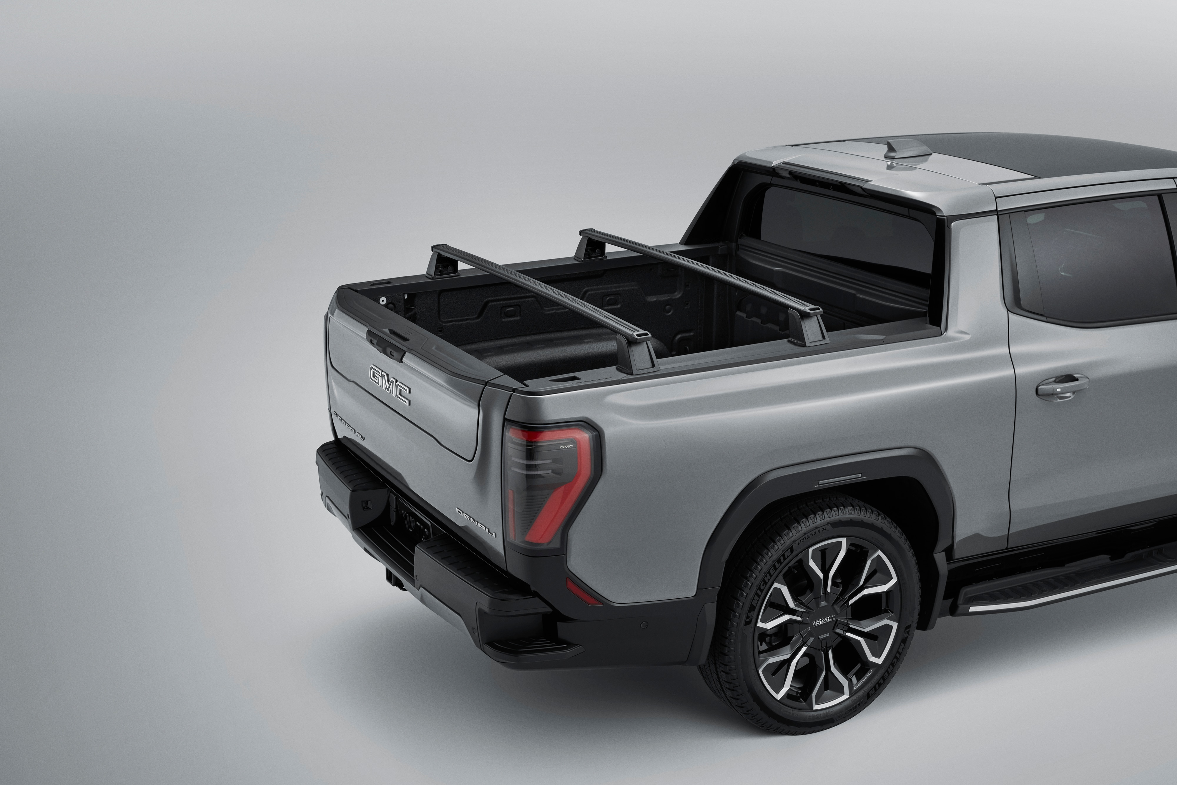 Bed-Mounted Cross Rails