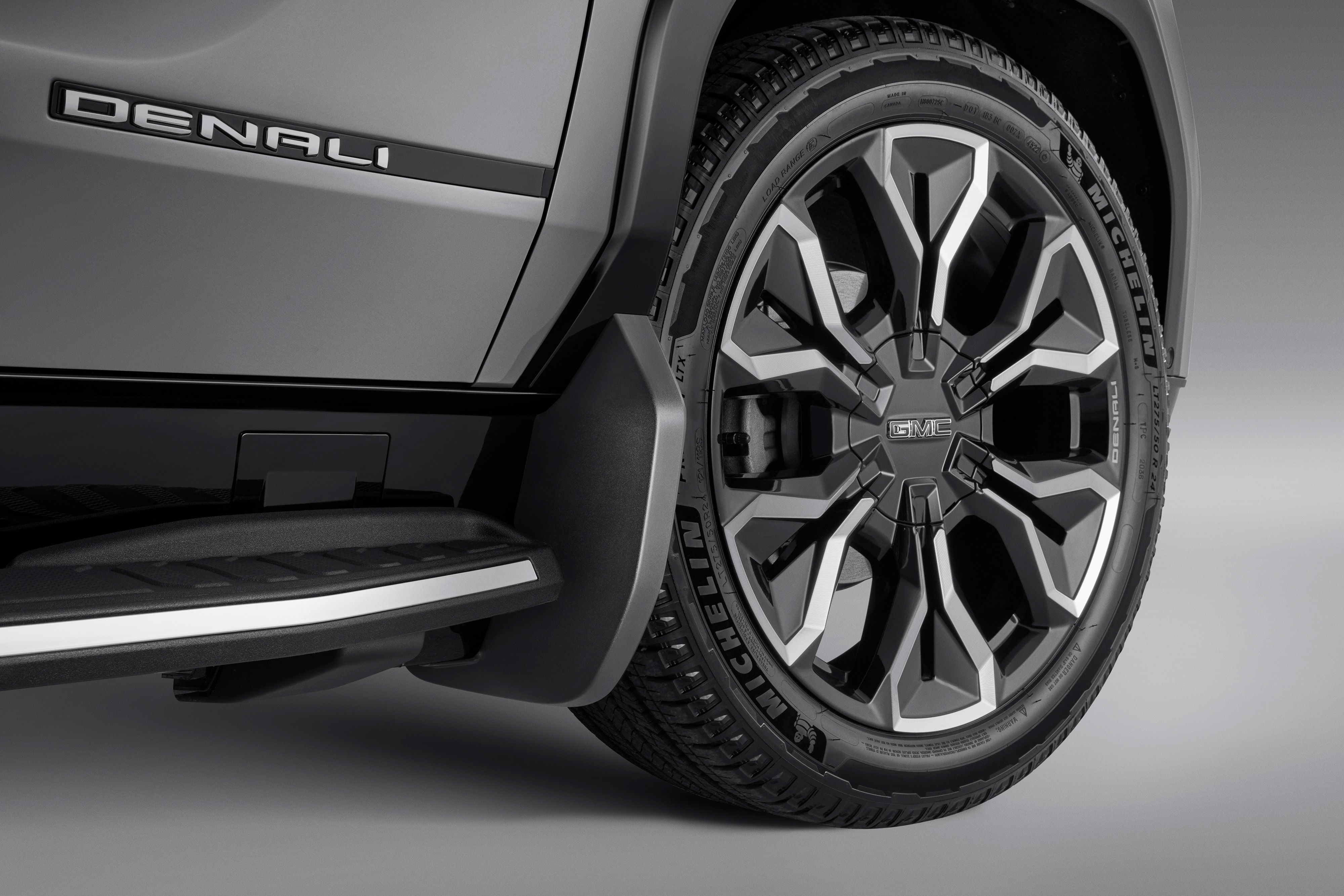 Front Splash Guards Molded in Black