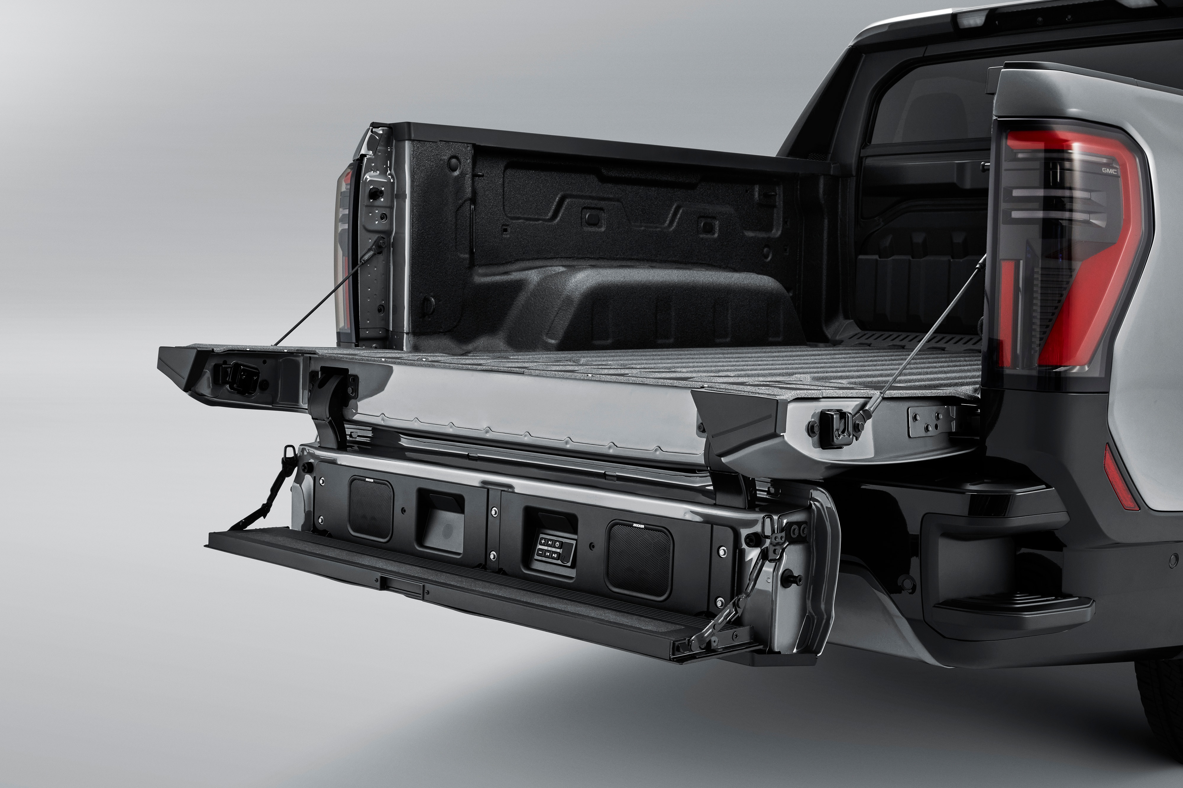 Tailgate Step Lighting for MultiPro™/Multi-Flex Tailgate
