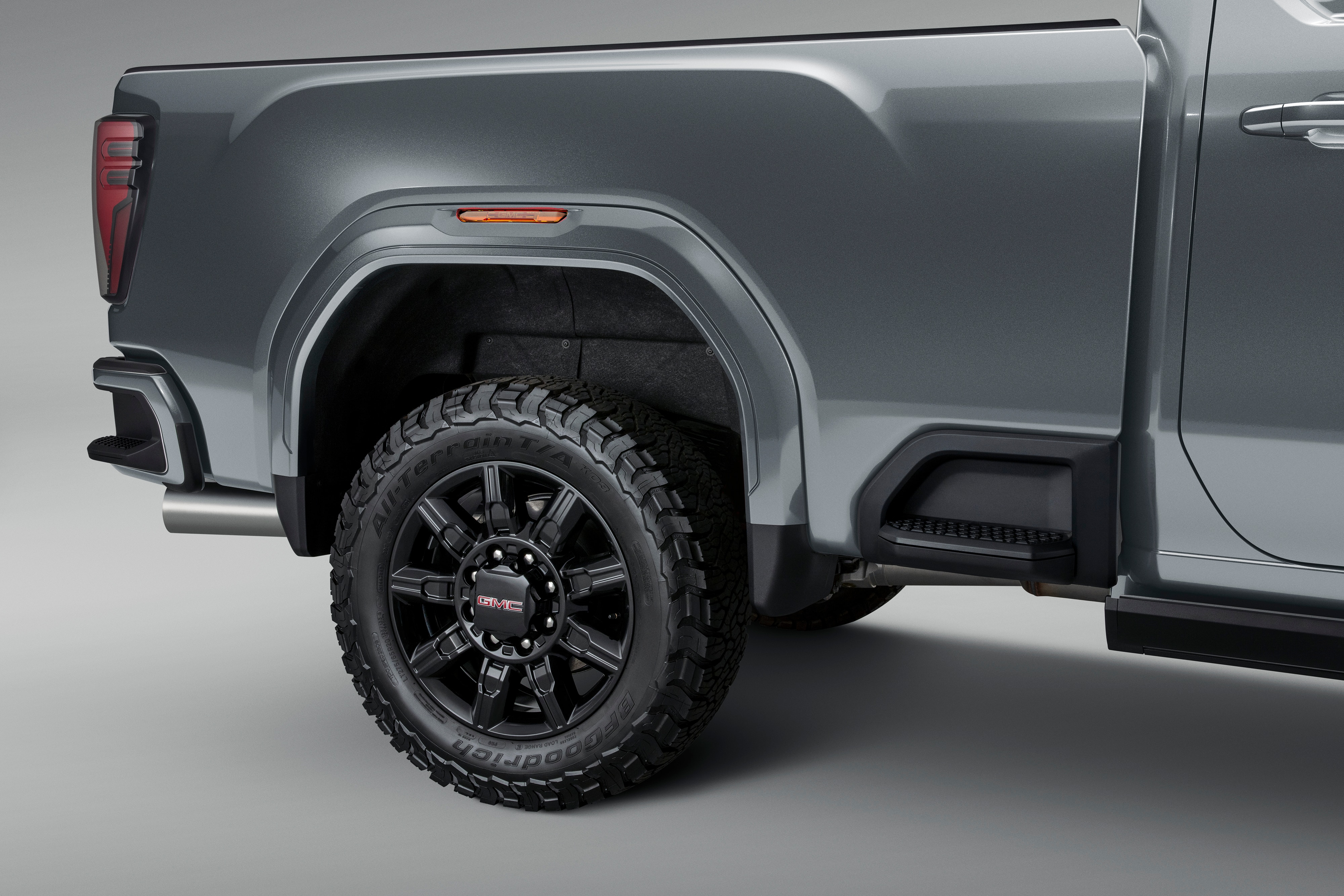 Front and Rear Fender Flare Set in Sterling Metallic