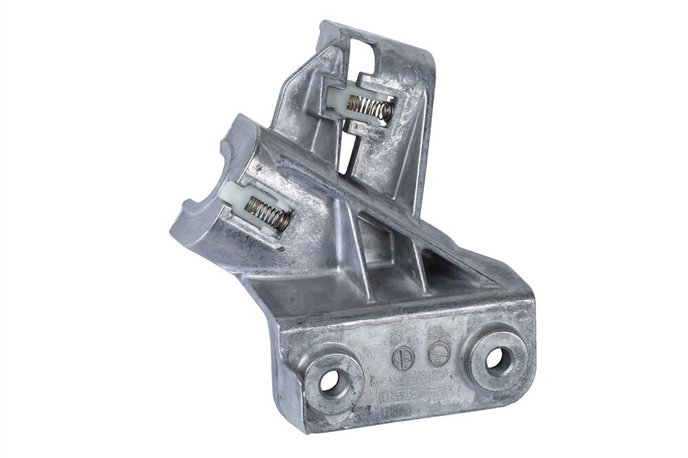 GM Genuine Parts Manual Transmission Selector and Shift Lever Cable Bracket