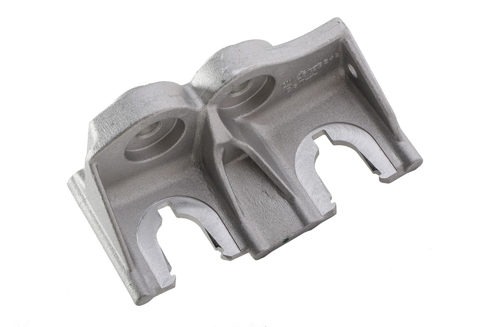 GM Genuine Parts Manual Transmission Selector and Shift Lever Cable Bracket