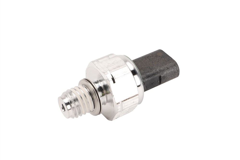 GM Genuine Parts Engine Oil Pressure Sensor