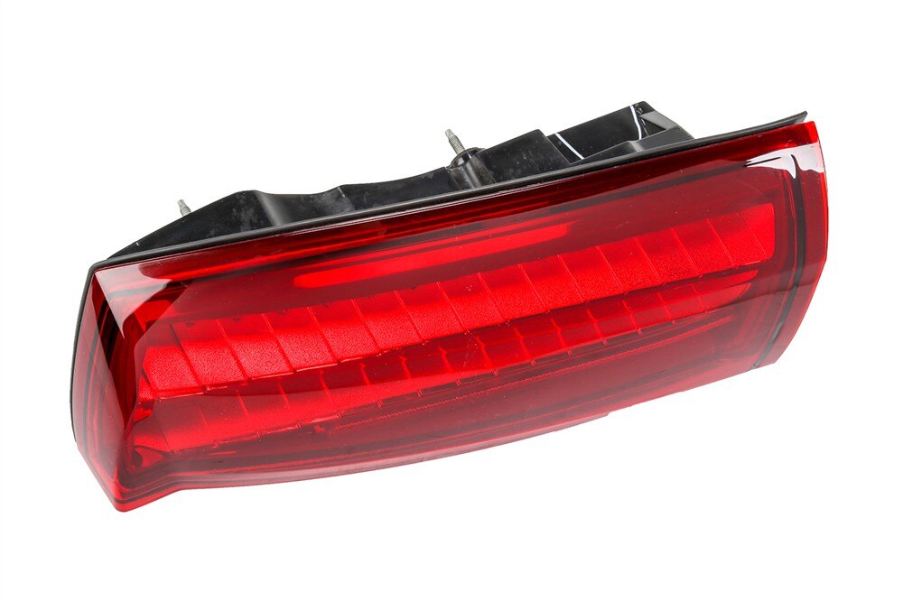 GM Genuine Parts Passenger Side Tail Lamp