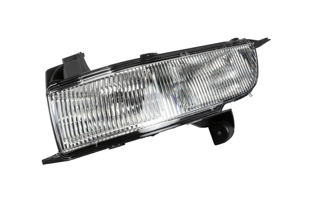 GM Genuine Parts Halogen Passenger Side Cornering and Front Fog Lamp