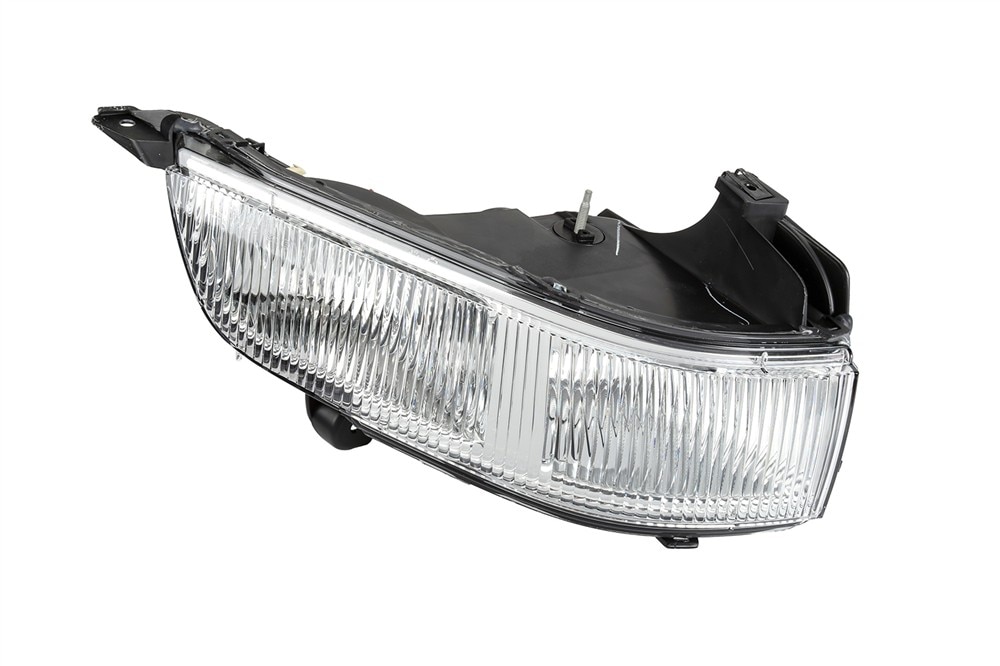GM Genuine Parts Halogen Driver Side Cornering and Front Fog Lamp