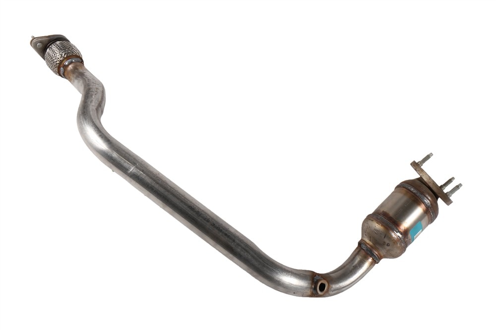 GM Genuine Parts 3-Way Catalytic Converter with Pipes, Studs, and Gasket