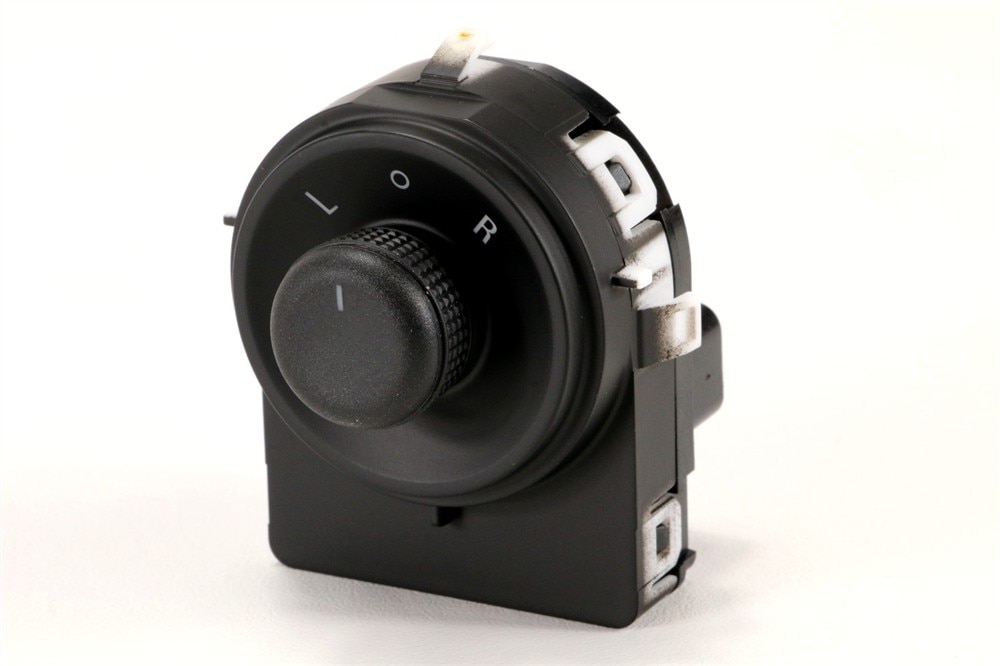 GM Genuine Parts Jet Black Door Mirror Remote Control Switch