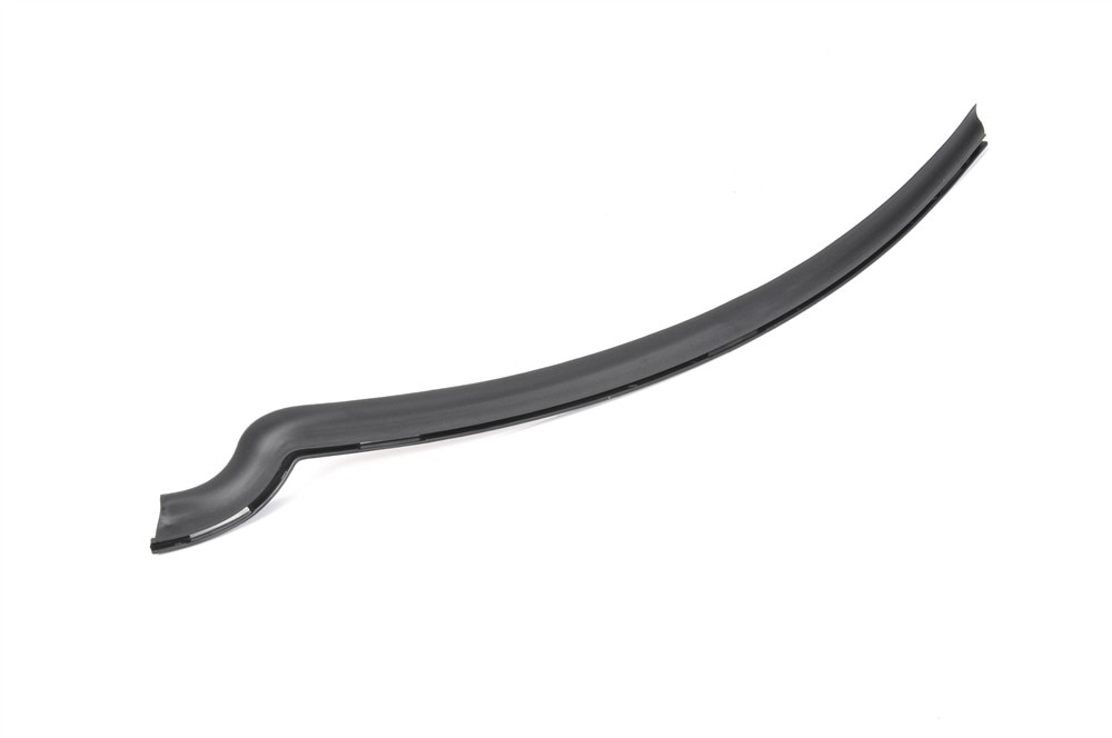 GM Genuine Parts Front Driver Side Bumper Filler