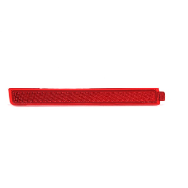 GM Genuine Parts Passenger Side Rear Outer Reflector