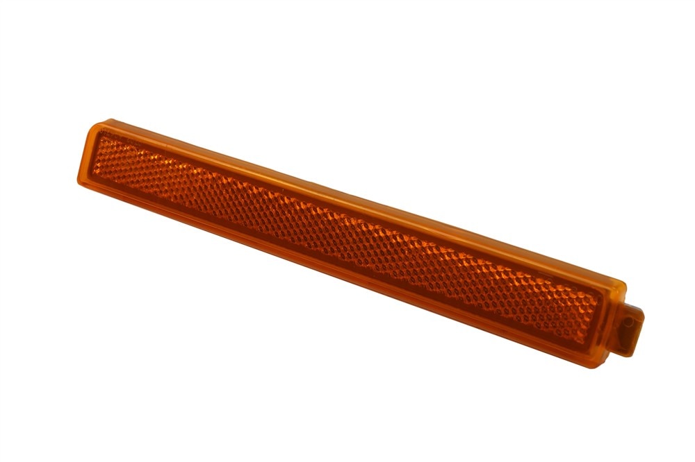 GM Genuine Parts Rear Driver Side Outer Reflector