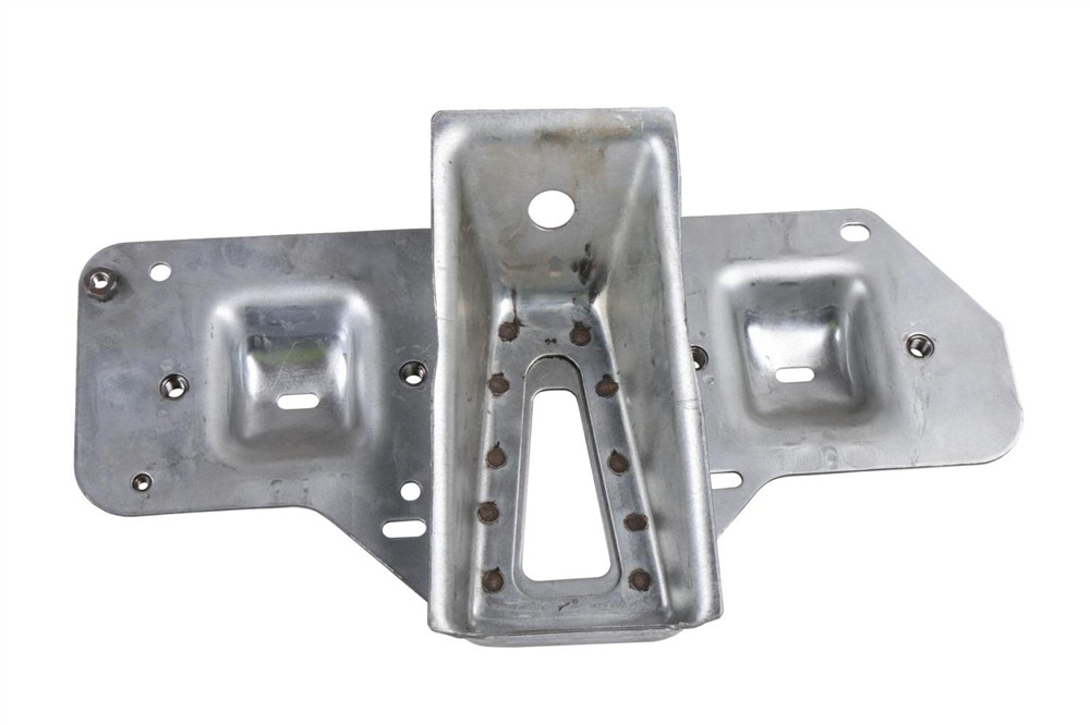GM Genuine Parts Front Driver Side Shock Absorber Upper Bracket