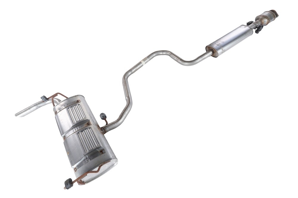 GM Genuine Parts Exhaust Muffler Assembly with 3-Way Catalytic Converter, Insulator, and Gasket