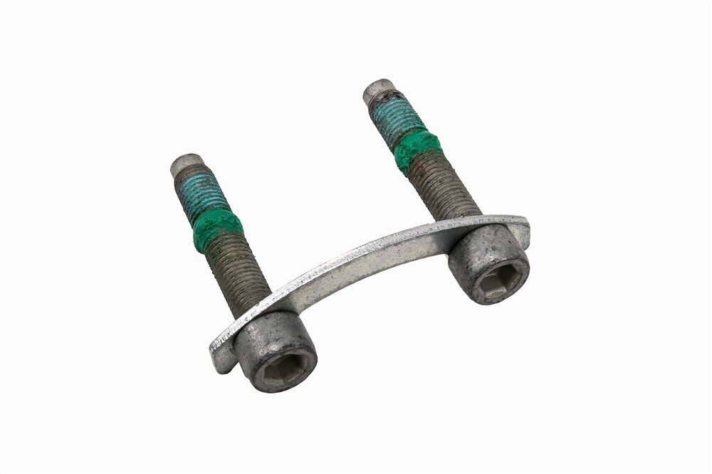 GM Genuine Parts Rear Wheel Half-Shaft Universal Joint Retainer