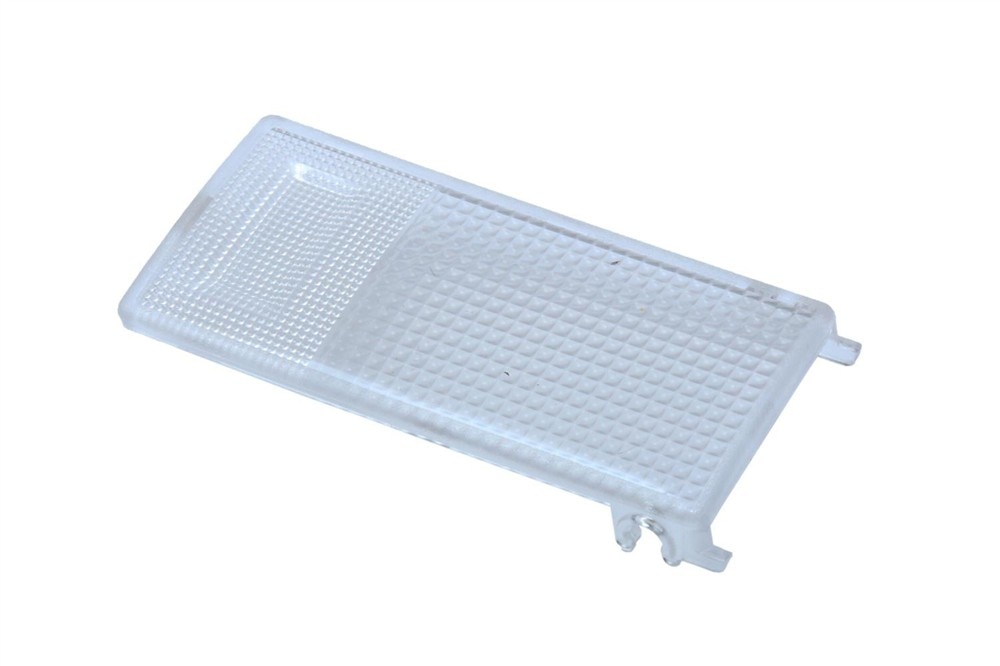 GM Genuine Parts Courtesy Lamp Lens