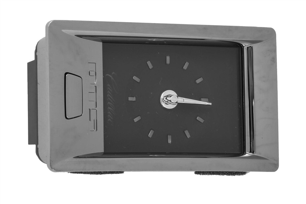 GM Genuine Parts Jet Black Display Clock