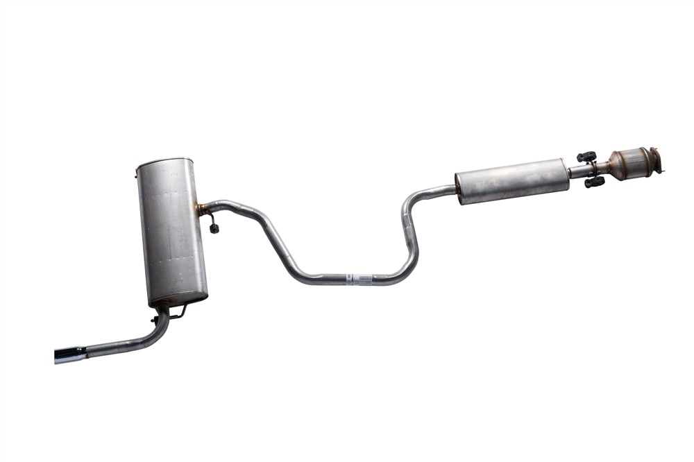 GM Genuine Parts Exhaust Muffler Assembly with 3-Way Catalytic Converter, Insulator, and Gasket