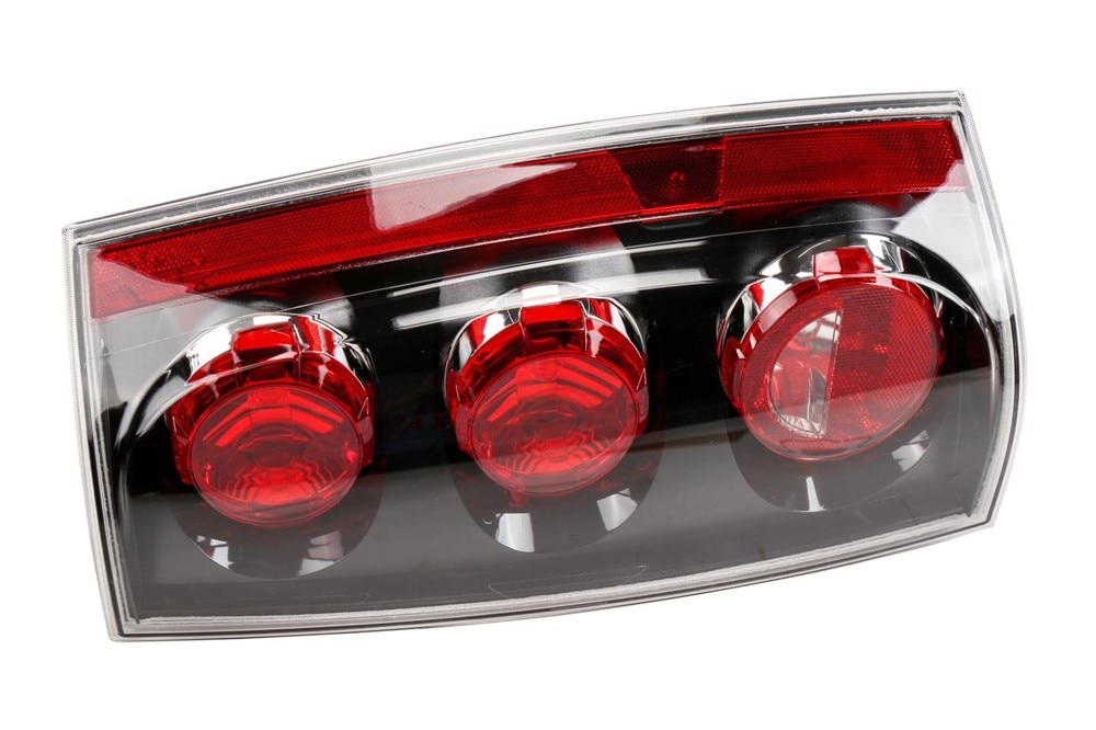 GM Genuine Parts Passenger Side Tail Lamp Assembly