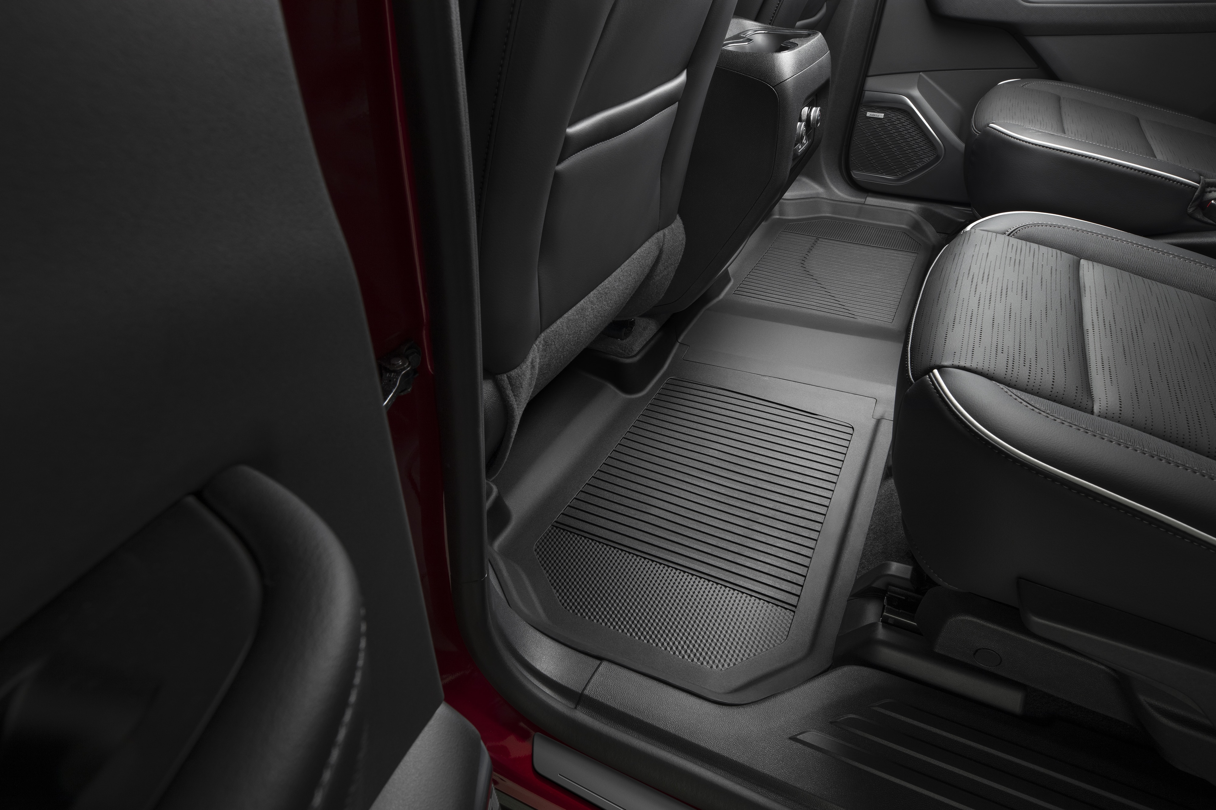 Second-Row Interlocking Premium All-Weather Floor Liners in Black (for Models with Second-Row Captain's Chairs)