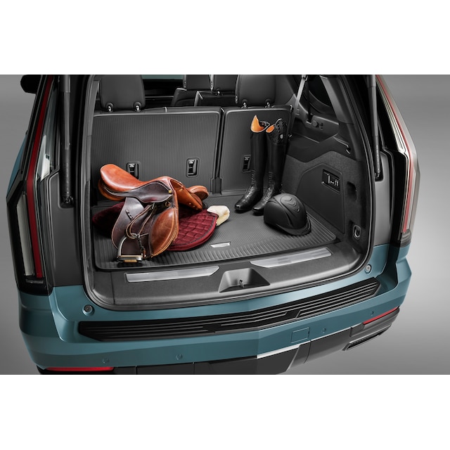 Integrated Cargo Liner in Jet Black with Cadillac Logo | 86531994 ...