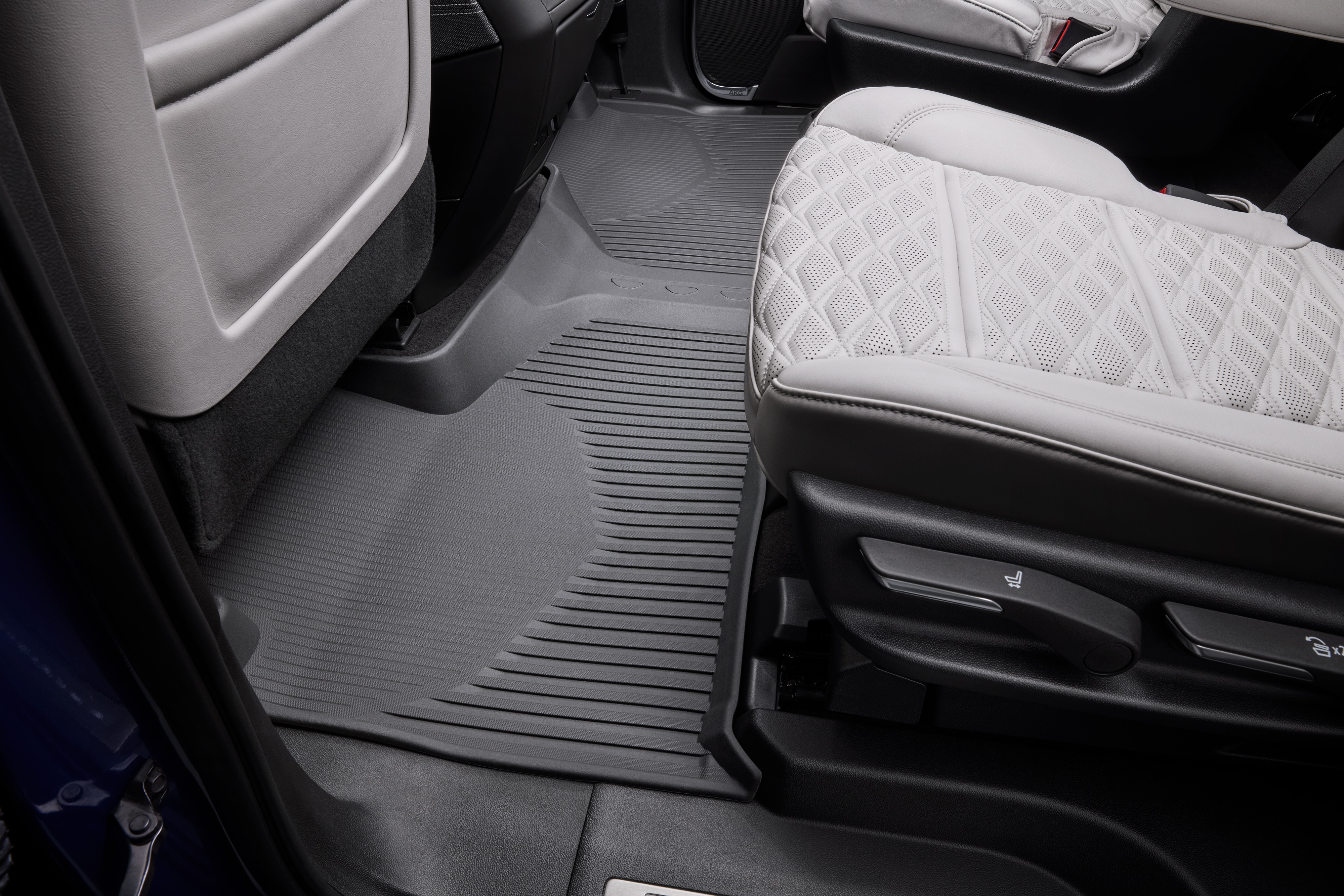 Second-Row Interlocking Premium All-Weather Floor Liner in Jet