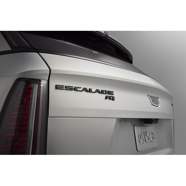 ESCALADE IQ Emblem in Hudson Metallic