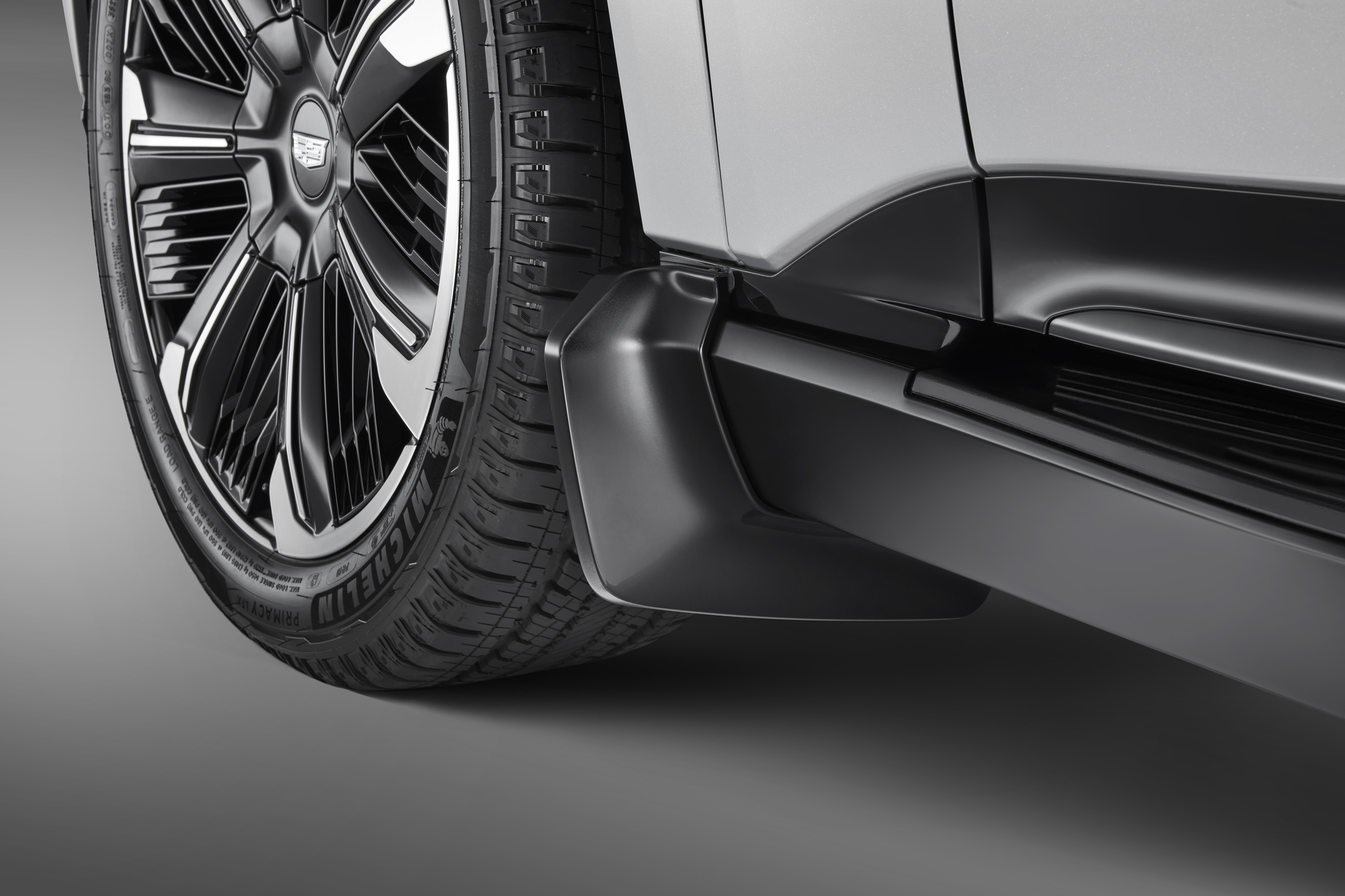 Front Splash Guards Painted in Gloss Black